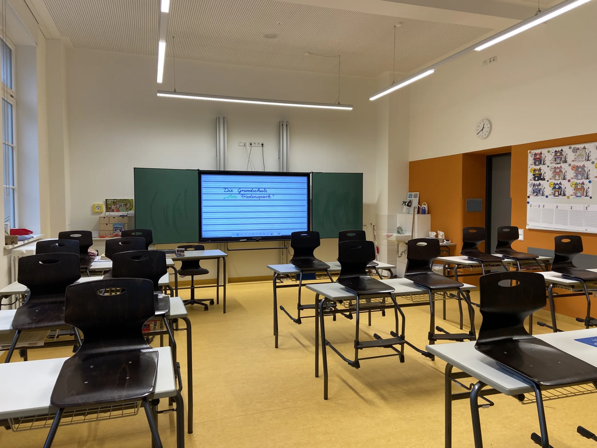Bild: Klassenzimmer