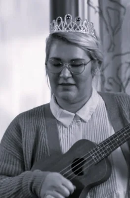 Vorschaubild: Marie-Sophie Schweizer 01.12.2019 bis November 2021