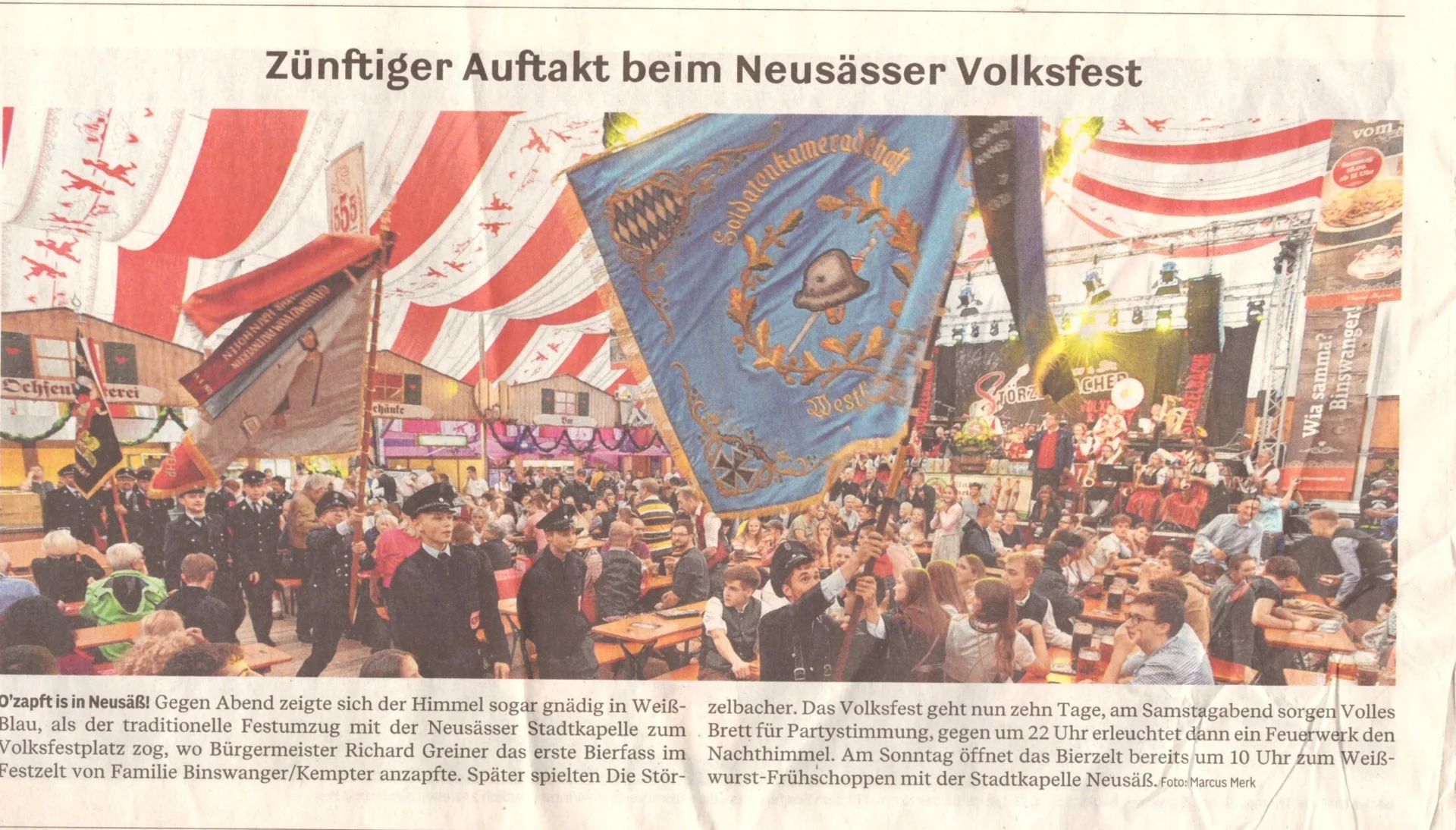 Bild: 2022 AZ Volksfesteröffnung