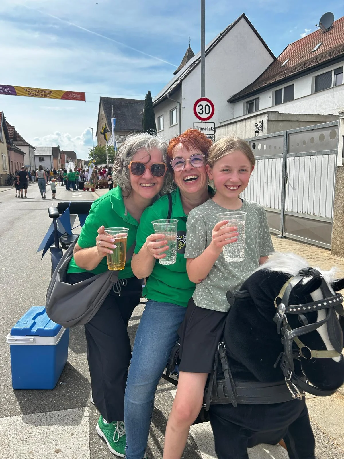 Zur Galerie: Zu Gast beim Festumzug in Hochdorf