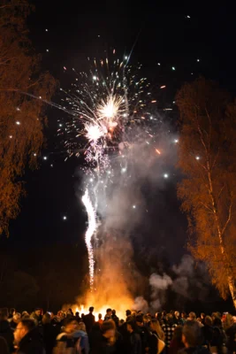 Vorschaubild: Verabschiedung des Winters mit Feuerwerk