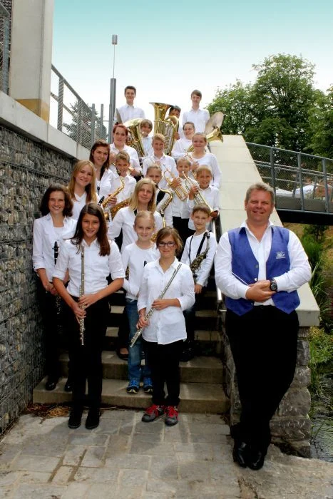 Bild: Jugendgruppe gesamt