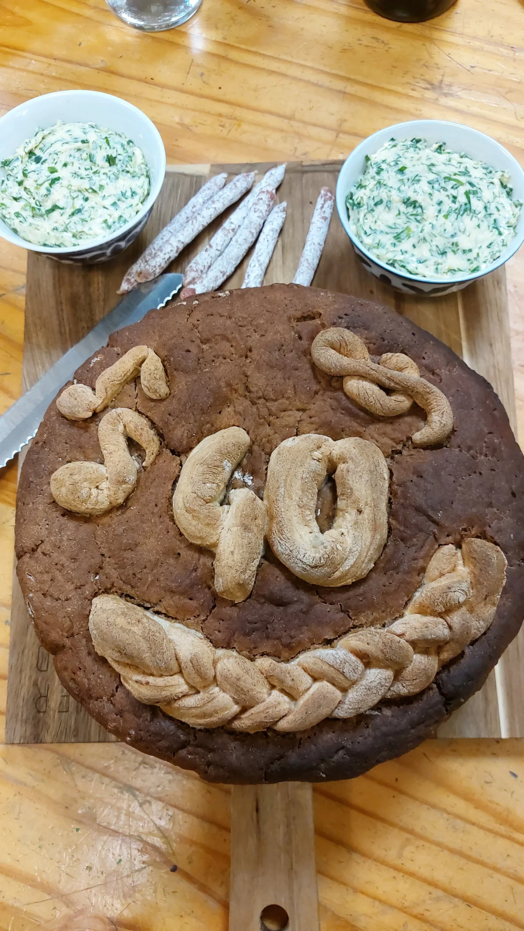 "Jubil&auml;umsbrot"  (Bild vergr&ouml;&szlig;ern)