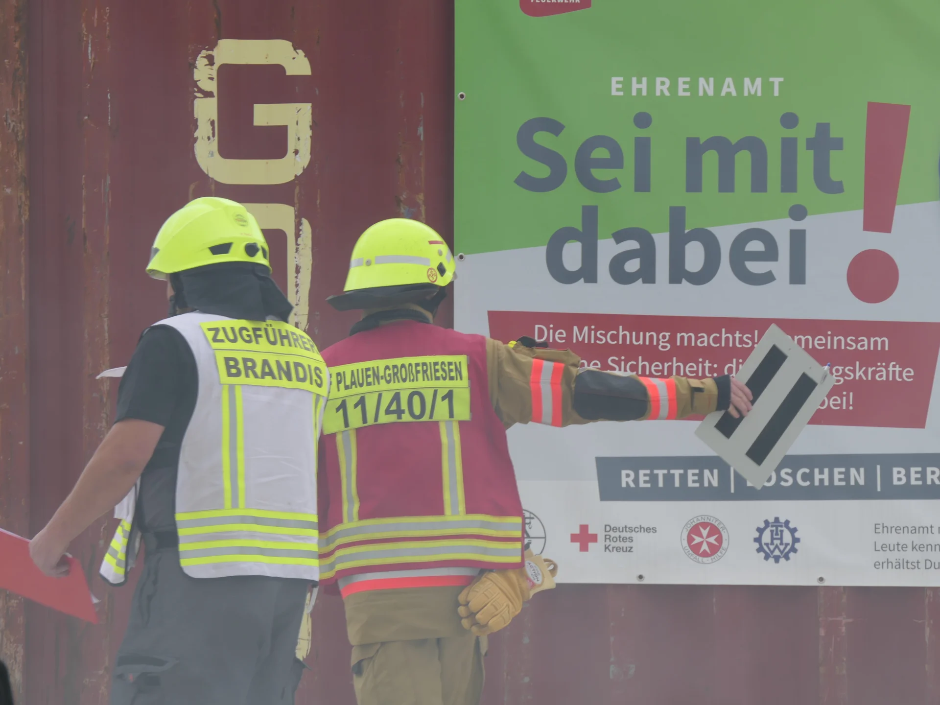 Foto der Galerie: Gemeinsam geht es besser - Katastrophenschutzübung der Landkreise Leipzig und Vogtland im Brand- und Katastrophenschutzzentrum Vogtland