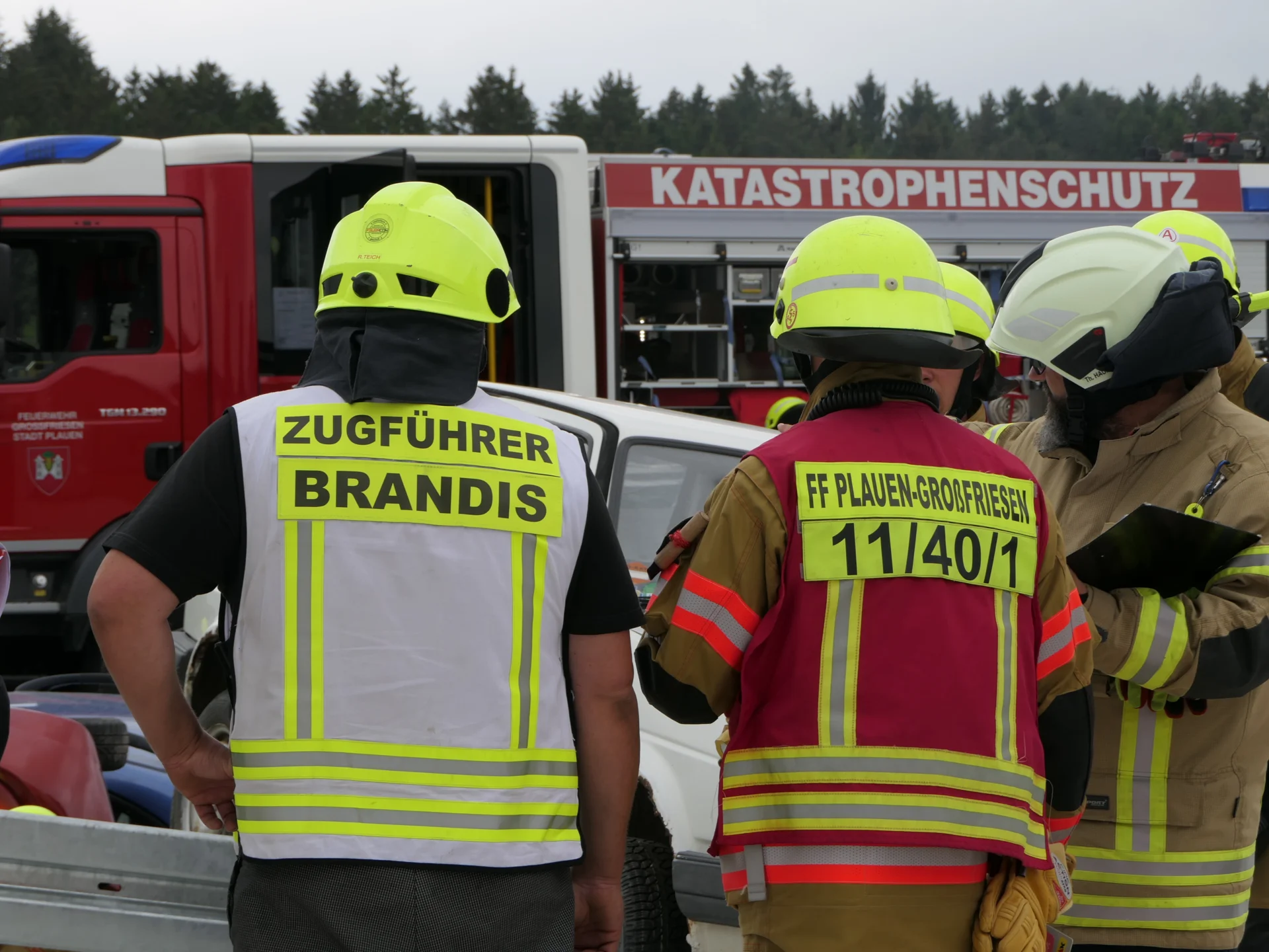 Zur Galerie: Gemeinsam geht es besser - Katastrophenschutzübung der Landkreise Leipzig und Vogtland im Brand- und Katastrophenschutzzentrum Vogtland