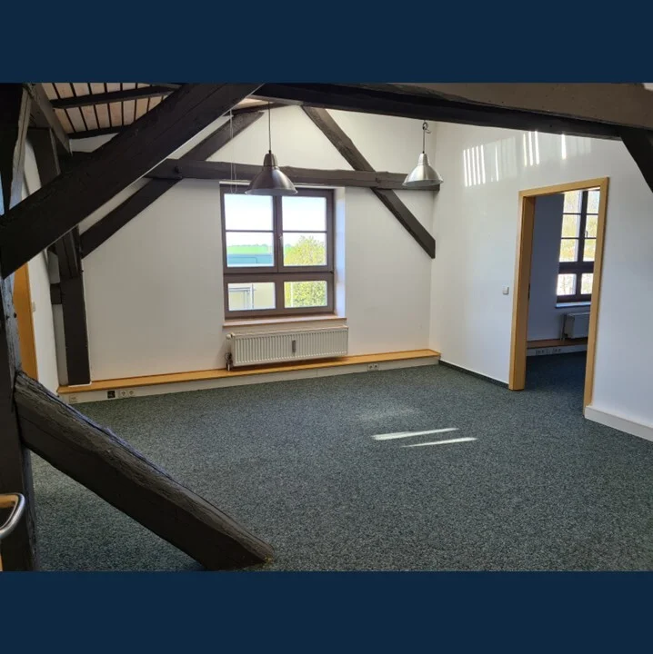 Bild: Büro 1