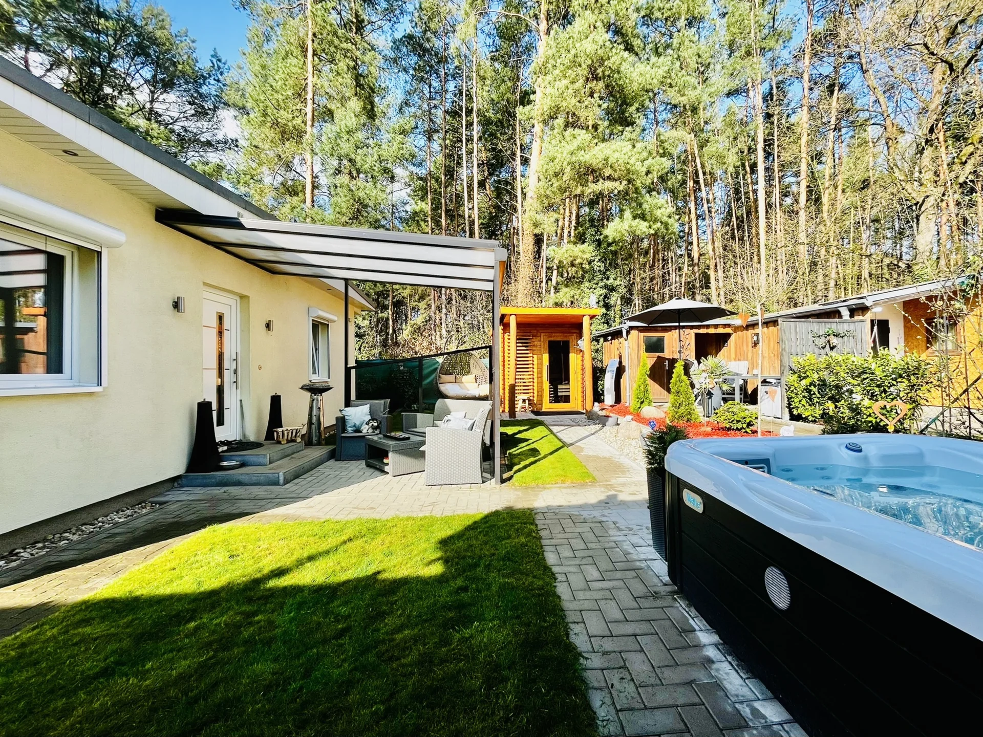 Wellness-Garten  (Bild vergr&ouml;&szlig;ern)