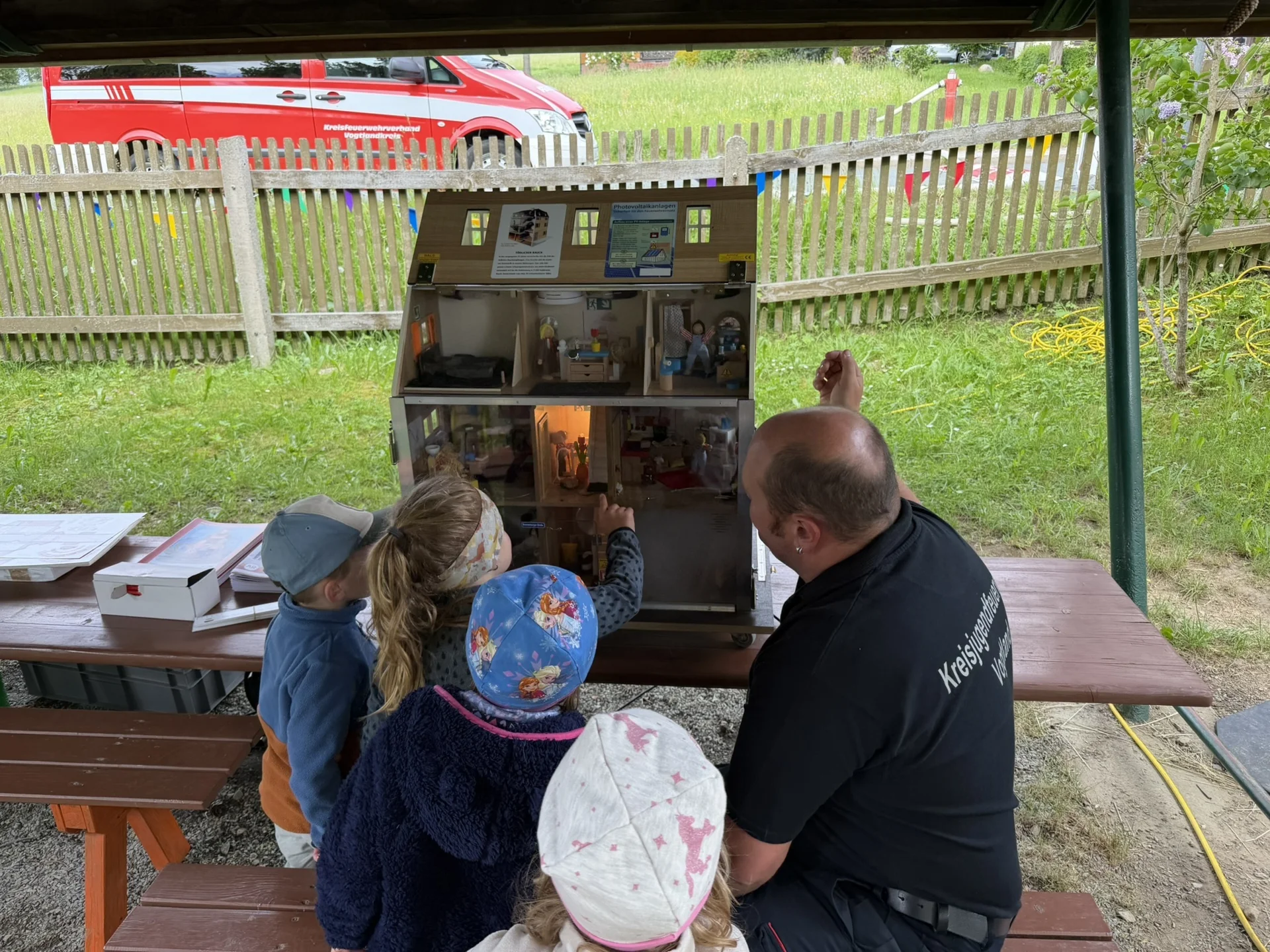 Foto der Galerie: Aktionstag in der Kindertagesstätte in Hammerbrücke