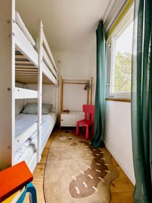 Vorschaubild: wurlsee-camping-lychen-campinghütte 4-kinderzimmer