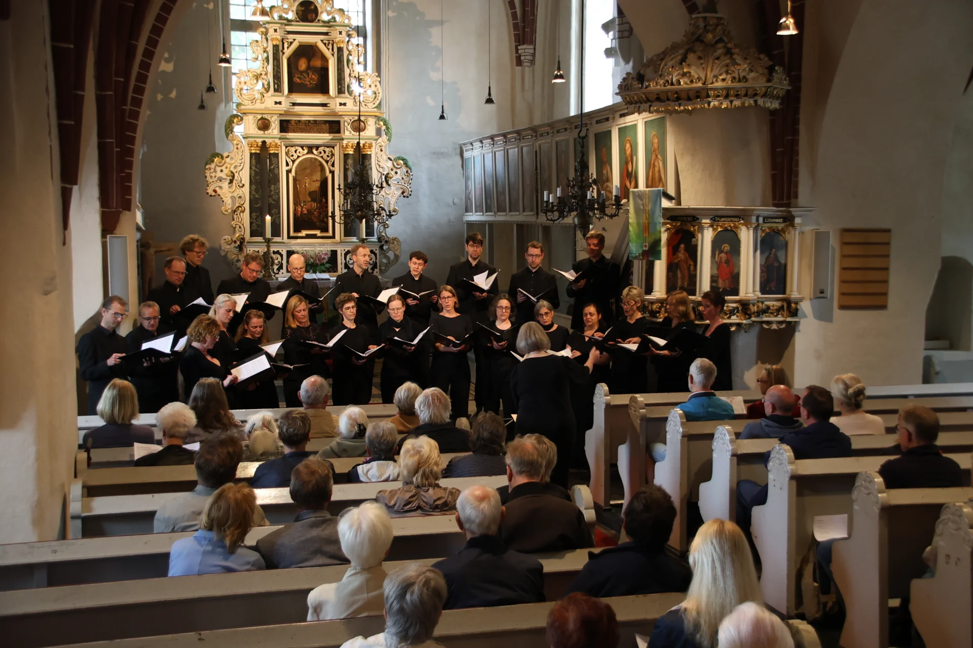 Konzert des Norddeutschen Kammerchores in Kremmen  (Bild vergr&ouml;&szlig;ern)