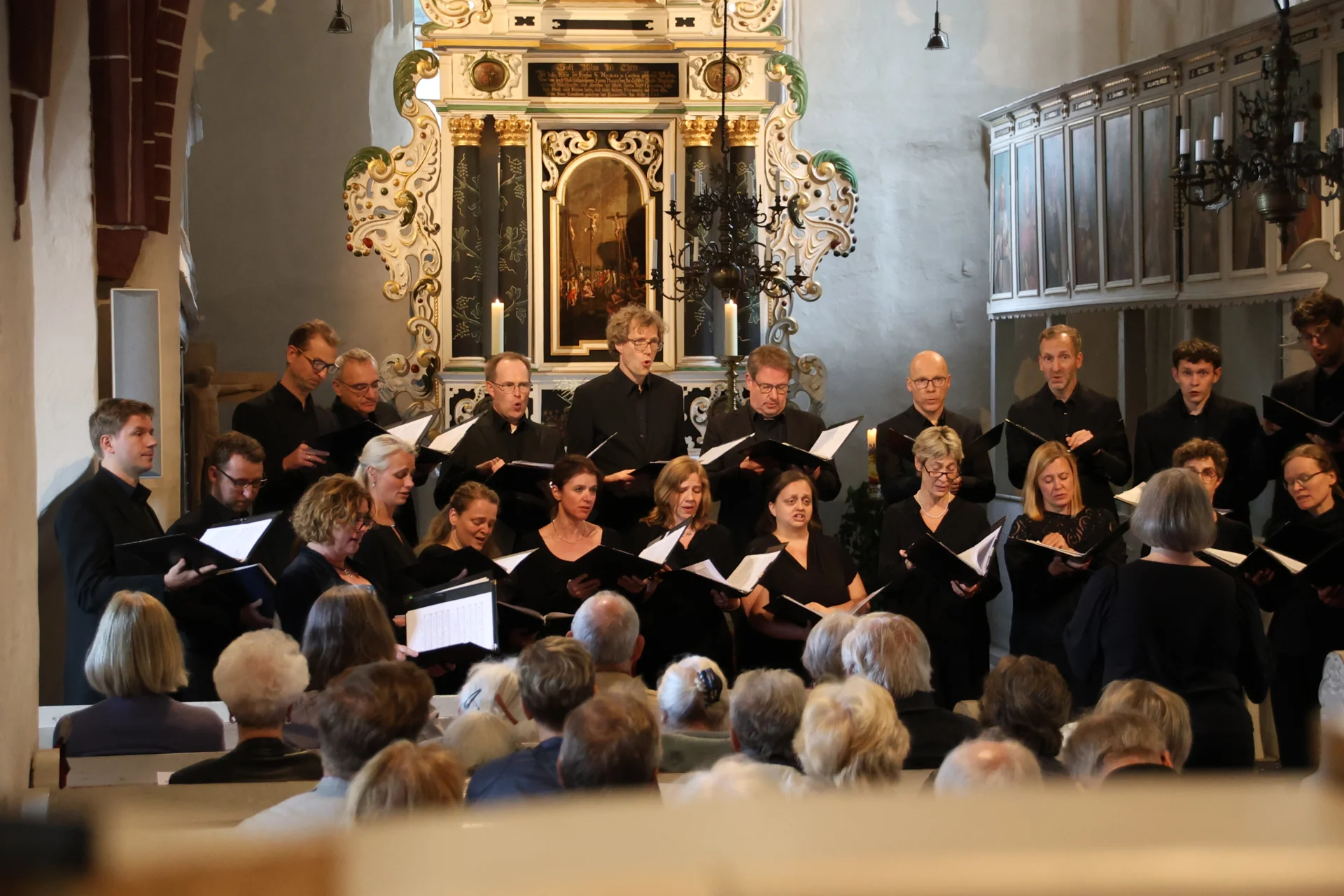 Konzert des Norddeutschen Kammerchores in Kremmen  (Bild vergr&ouml;&szlig;ern)