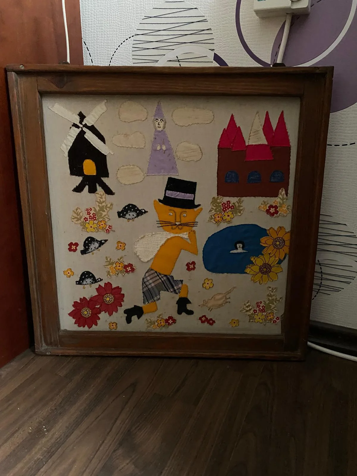 Grimms M&auml;rchen, Textilbildca. 1980  (Bild vergr&ouml;&szlig;ern)