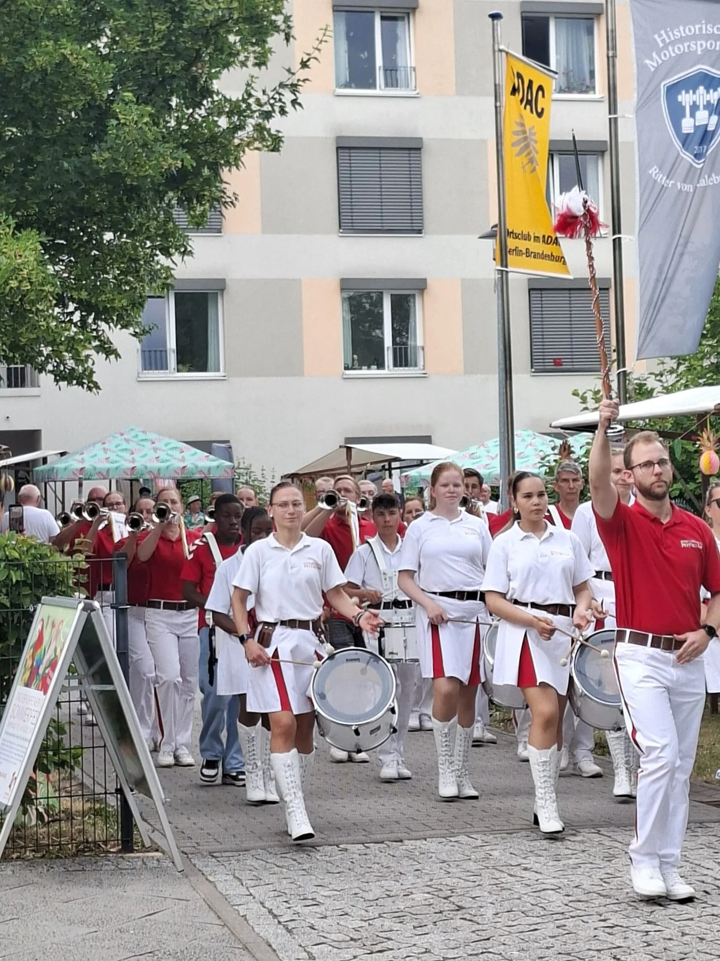 Foto der Galerie: 20.06.2026 - Ein Wiedersehen, das von Herzen kommt – Sommerfest im Vitanas Seniorenzentrum