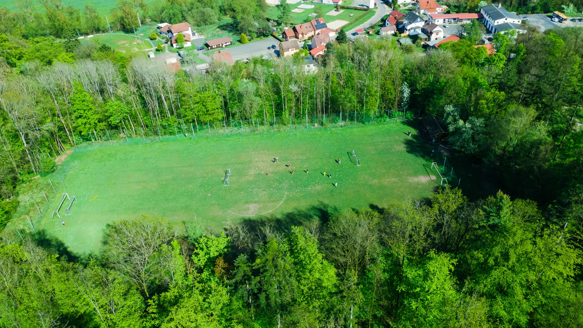 Bild : Bild: FC Blau-Weiß Schalkau