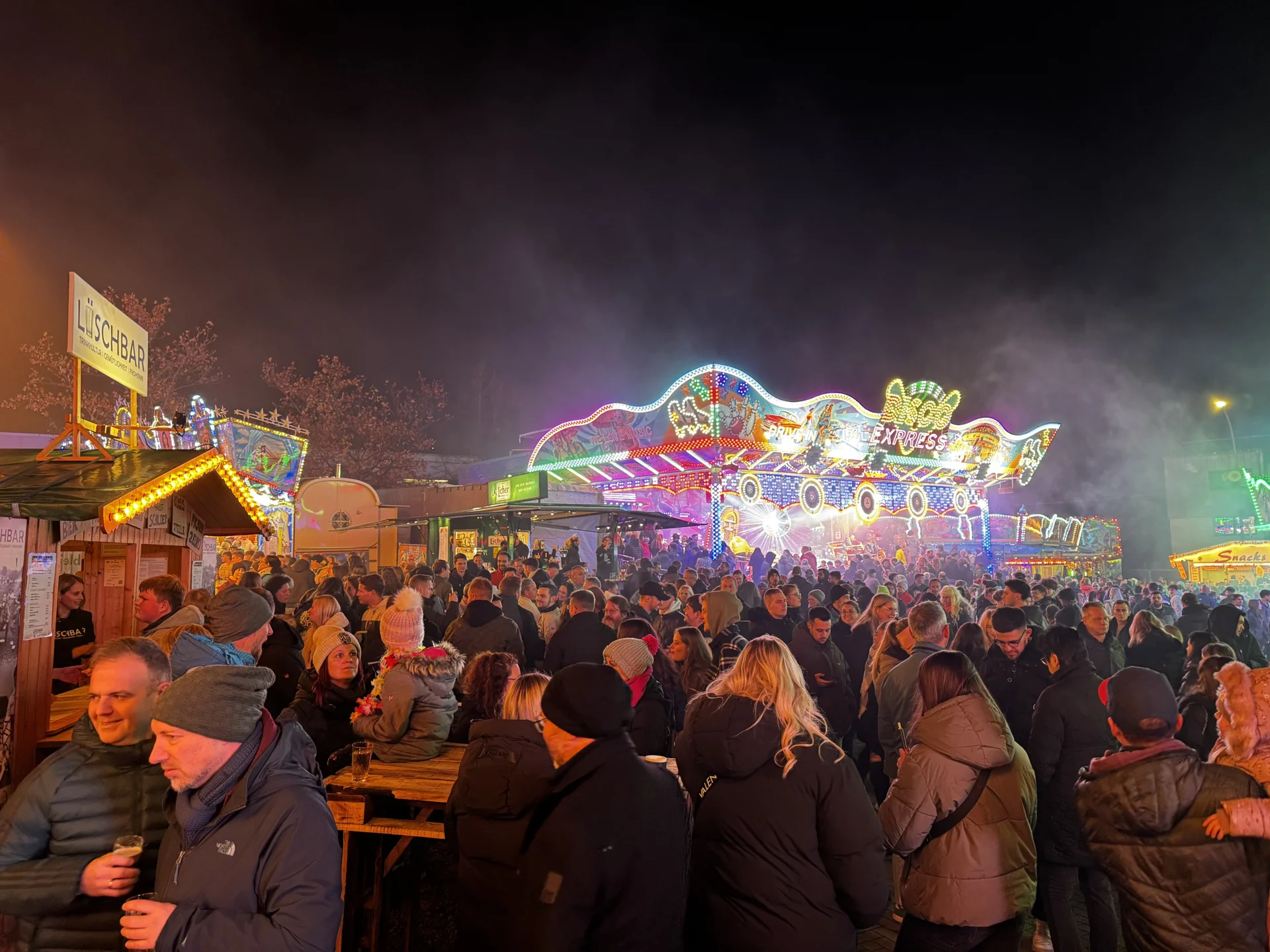 Vergn&uuml;gungspark  (Bild vergr&ouml;&szlig;ern)