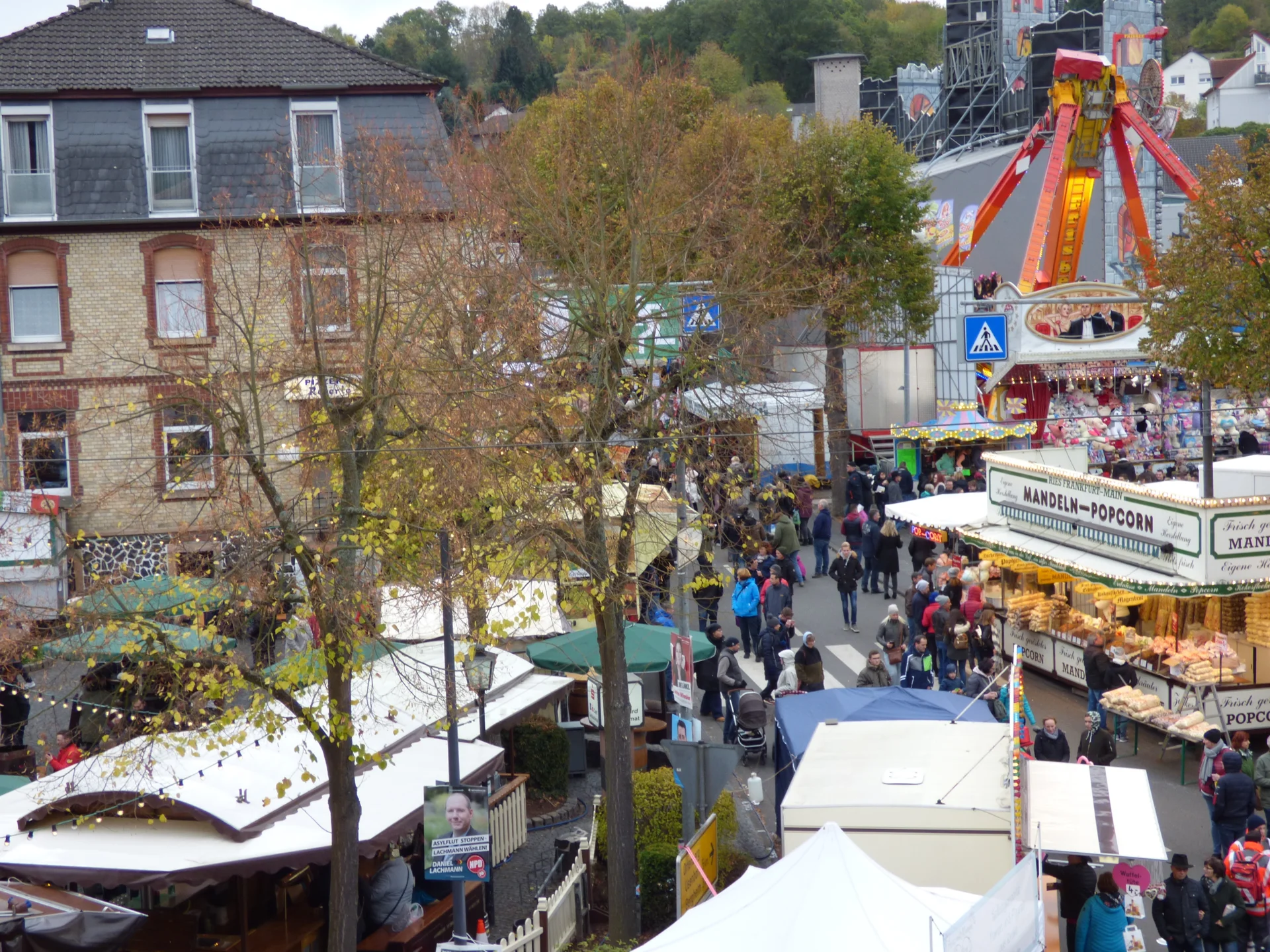 Unterwegs in den Marktstra&szlig;en  (Bild vergr&ouml;&szlig;ern)