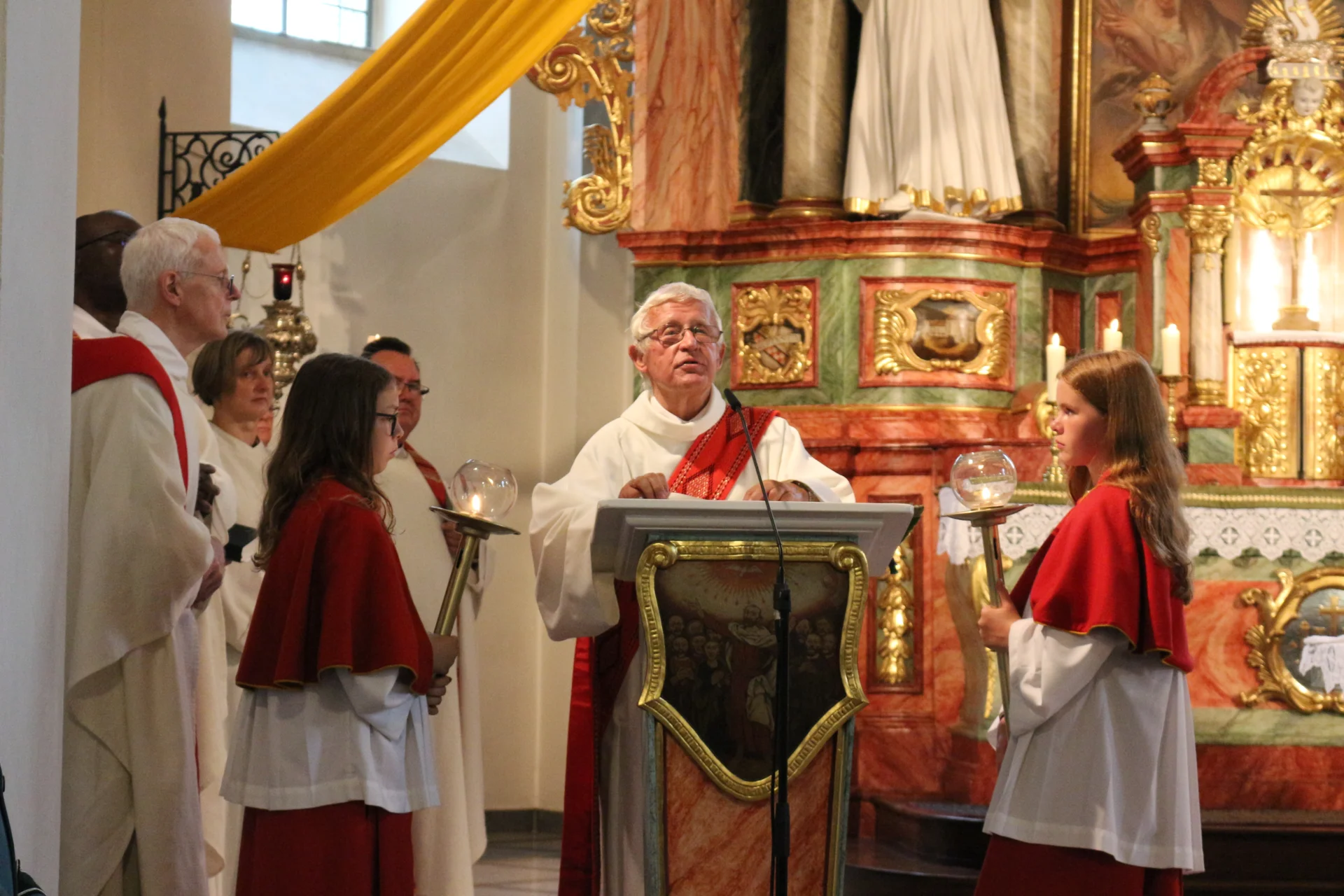 Foto der Galerie: 70. Priesterjubiläum von Pfarrer Bertam Vogt