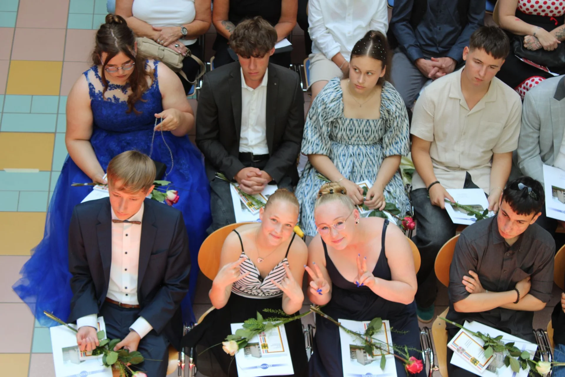 Foto der Galerie: Große Gefühle zum großen Finale – Zeugnisausgabe der 10er