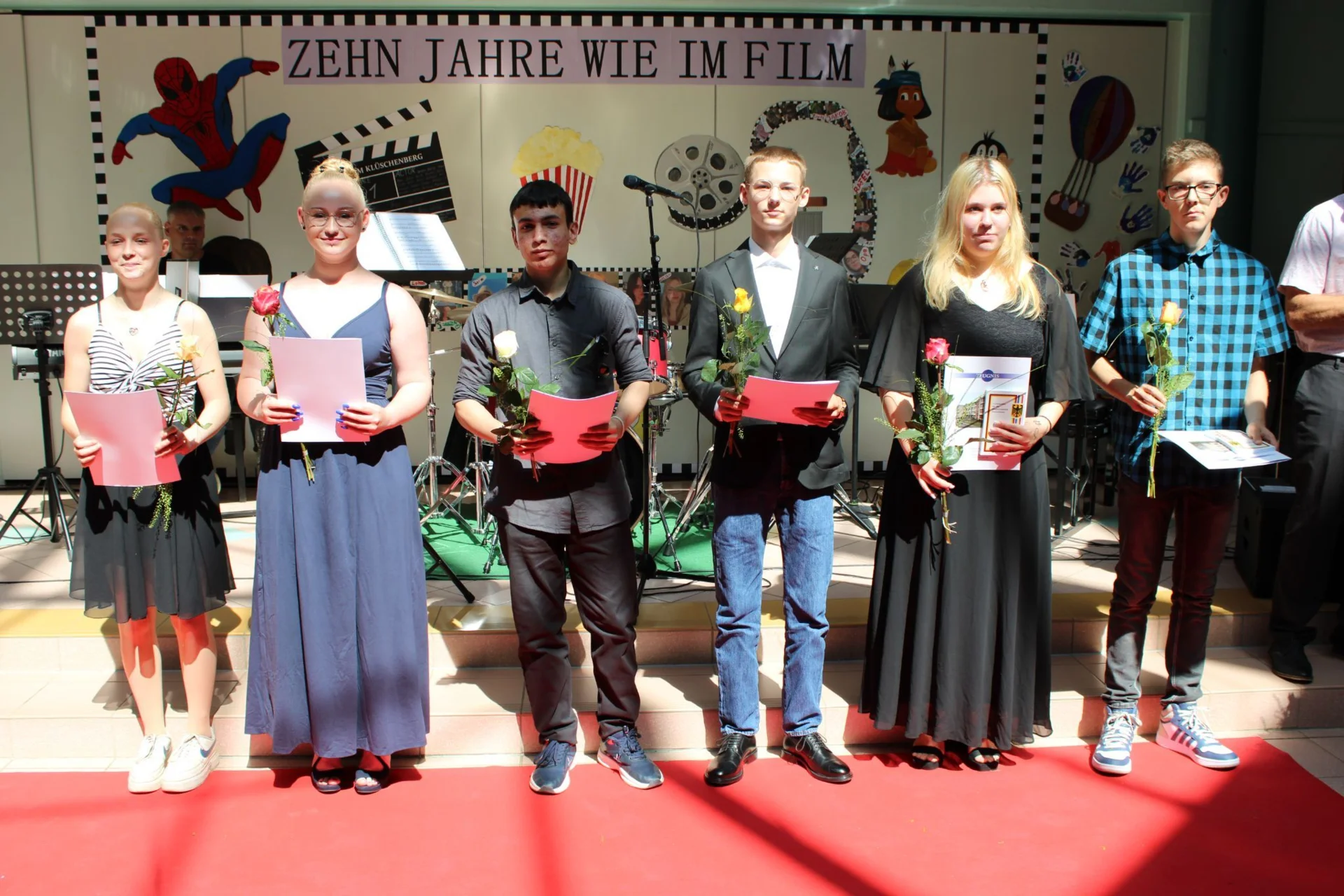 Foto der Galerie: Große Gefühle zum großen Finale – Zeugnisausgabe der 10er