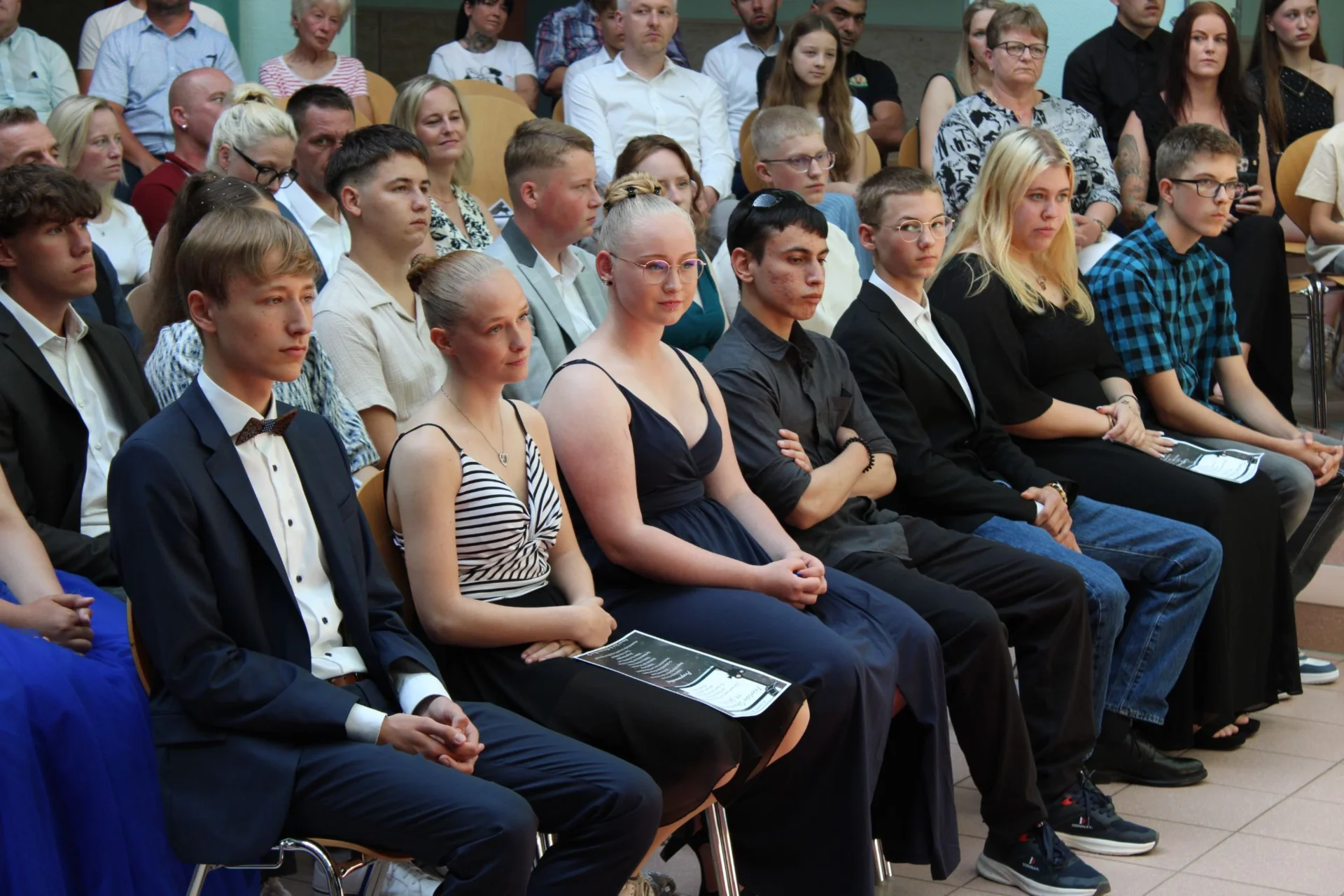 Foto der Galerie: Große Gefühle zum großen Finale – Zeugnisausgabe der 10er