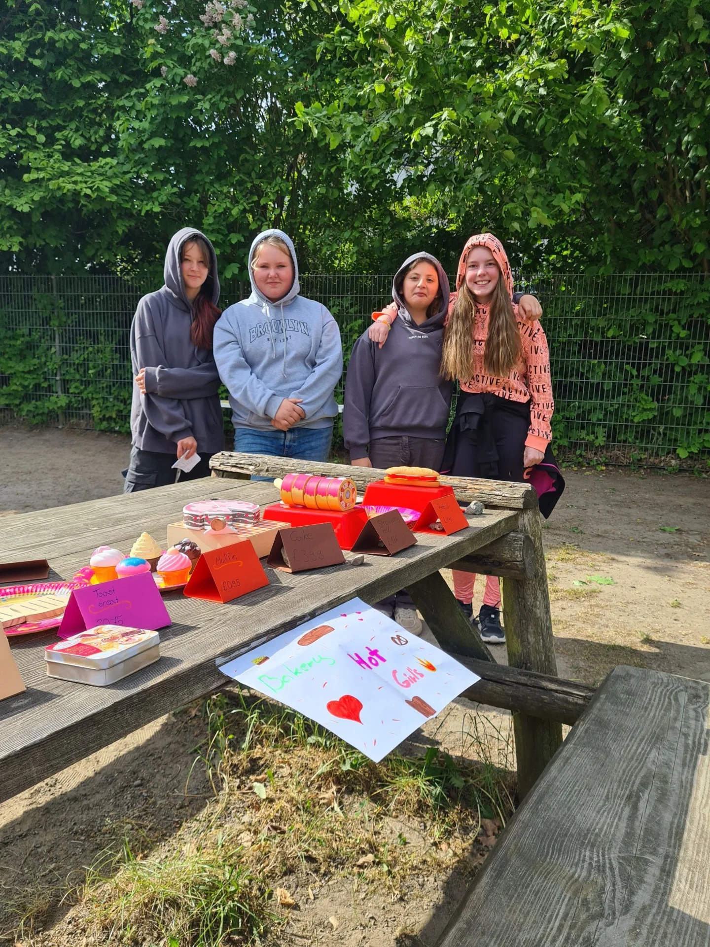 Foto der Galerie: A market in our classroom
