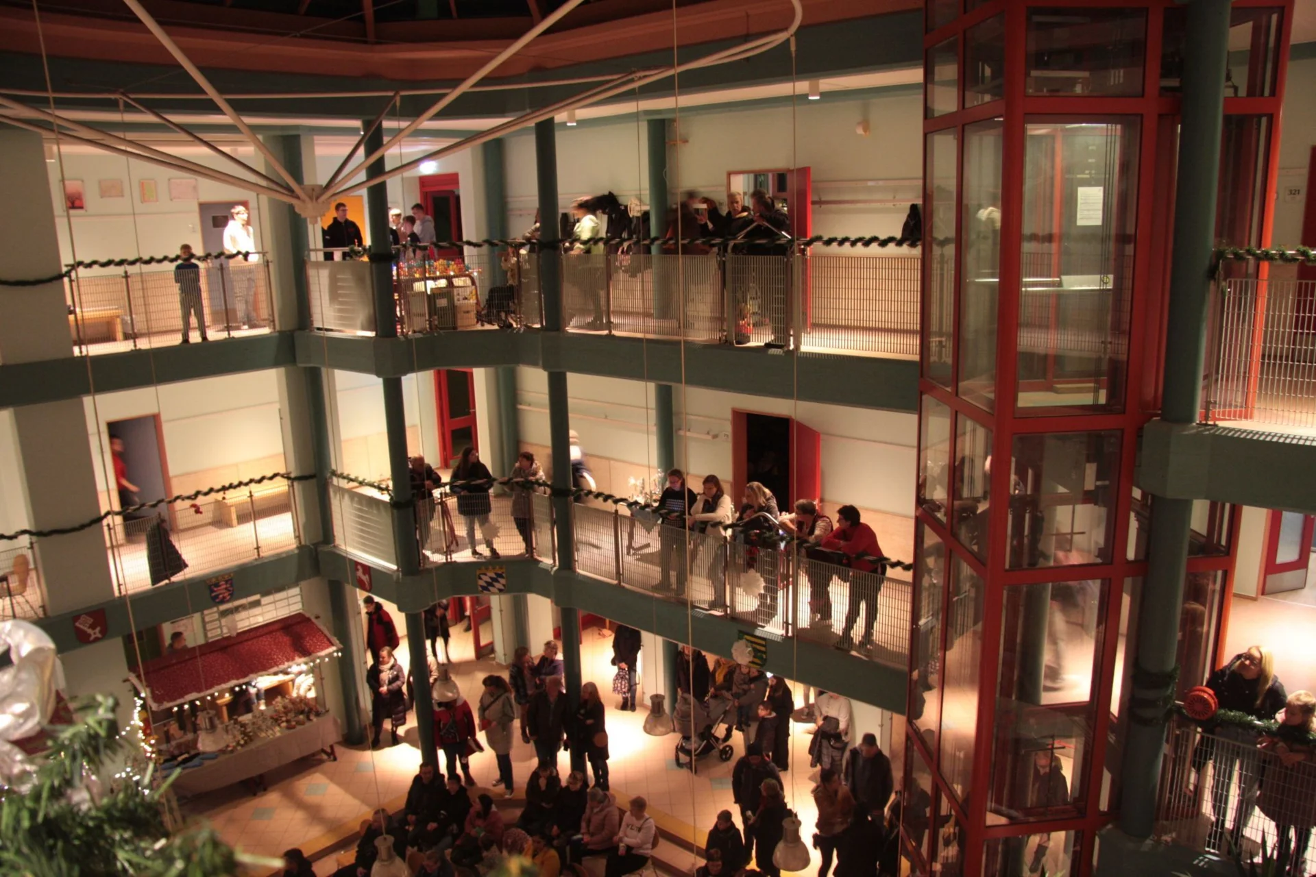 Foto der Galerie: Weihnachten im Schulhaus