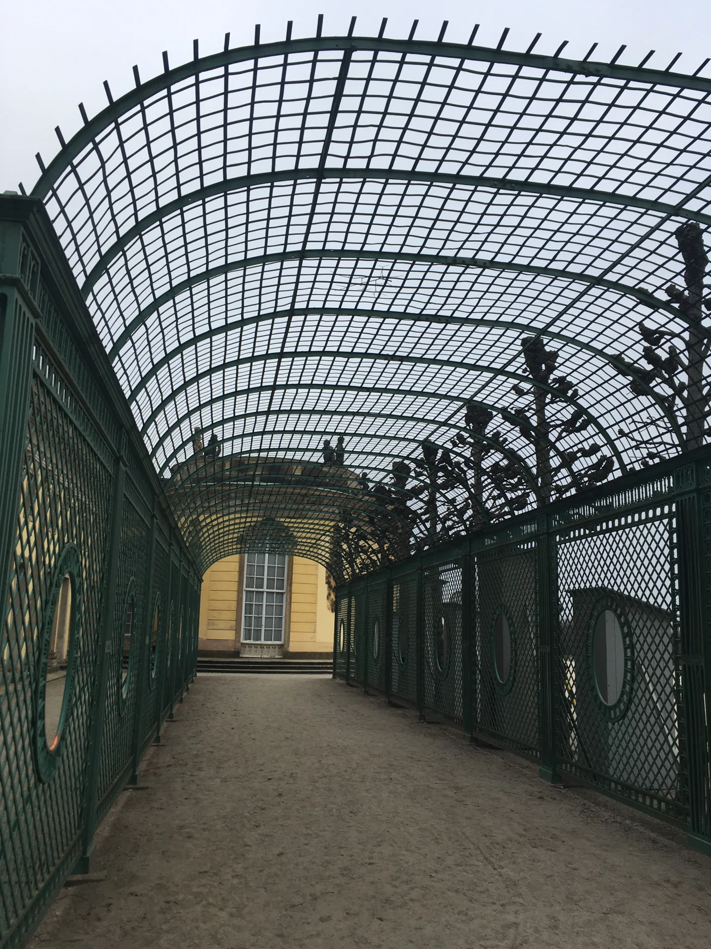 Sanssouci im Winter Copyright Berlineben  (Bild vergr&ouml;&szlig;ern)