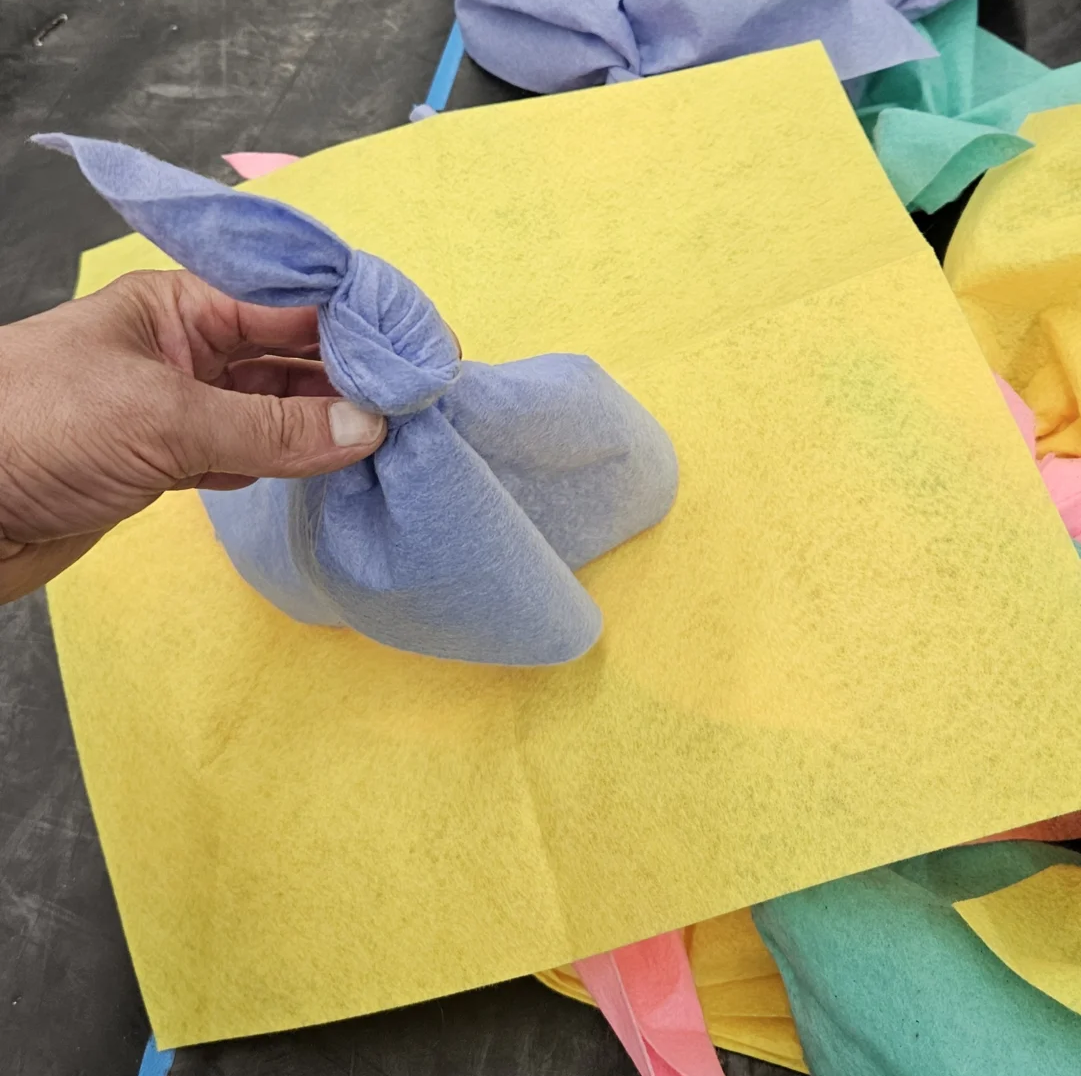 Workshopmaterial vorbereitet  (Bild vergr&ouml;&szlig;ern)
