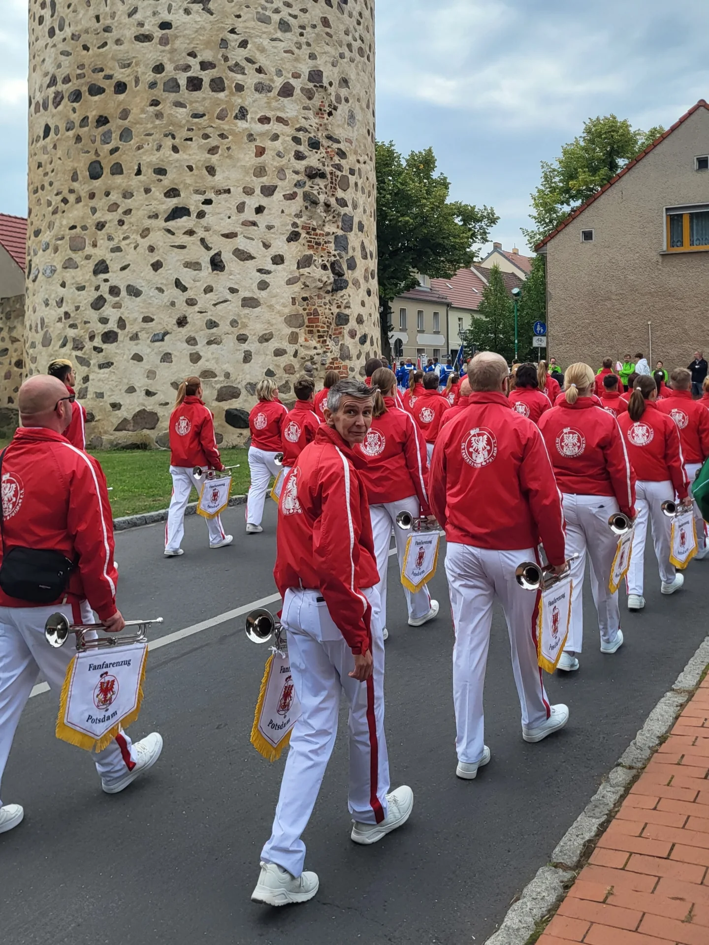 Foto der Galerie: 12.09.2026 - Pokalsieger in Mittenwalde mit 90,73 Punkte und jede Menge Frohe Klänge (Watt nen Wortspiel!)