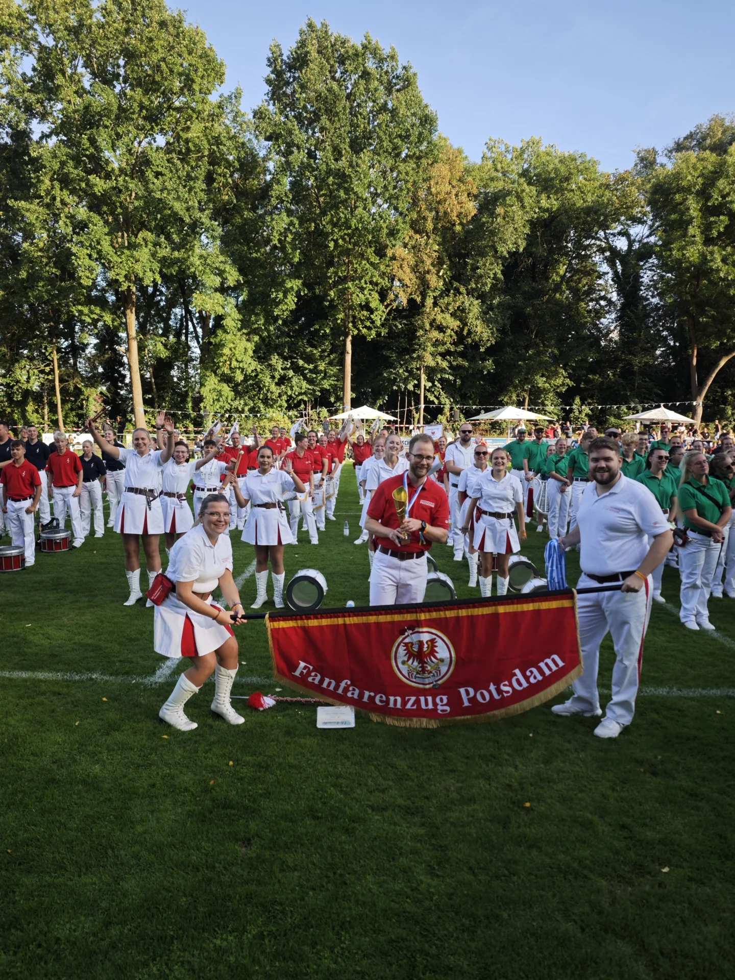 Foto der Galerie: 12.09.2026 - Pokalsieger in Mittenwalde mit 90,73 Punkte und jede Menge Frohe Klänge (Watt nen Wortspiel!)