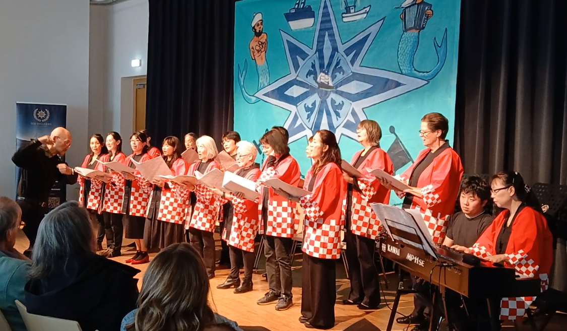 Bild: Begeisternd der Japanische Damenchor!