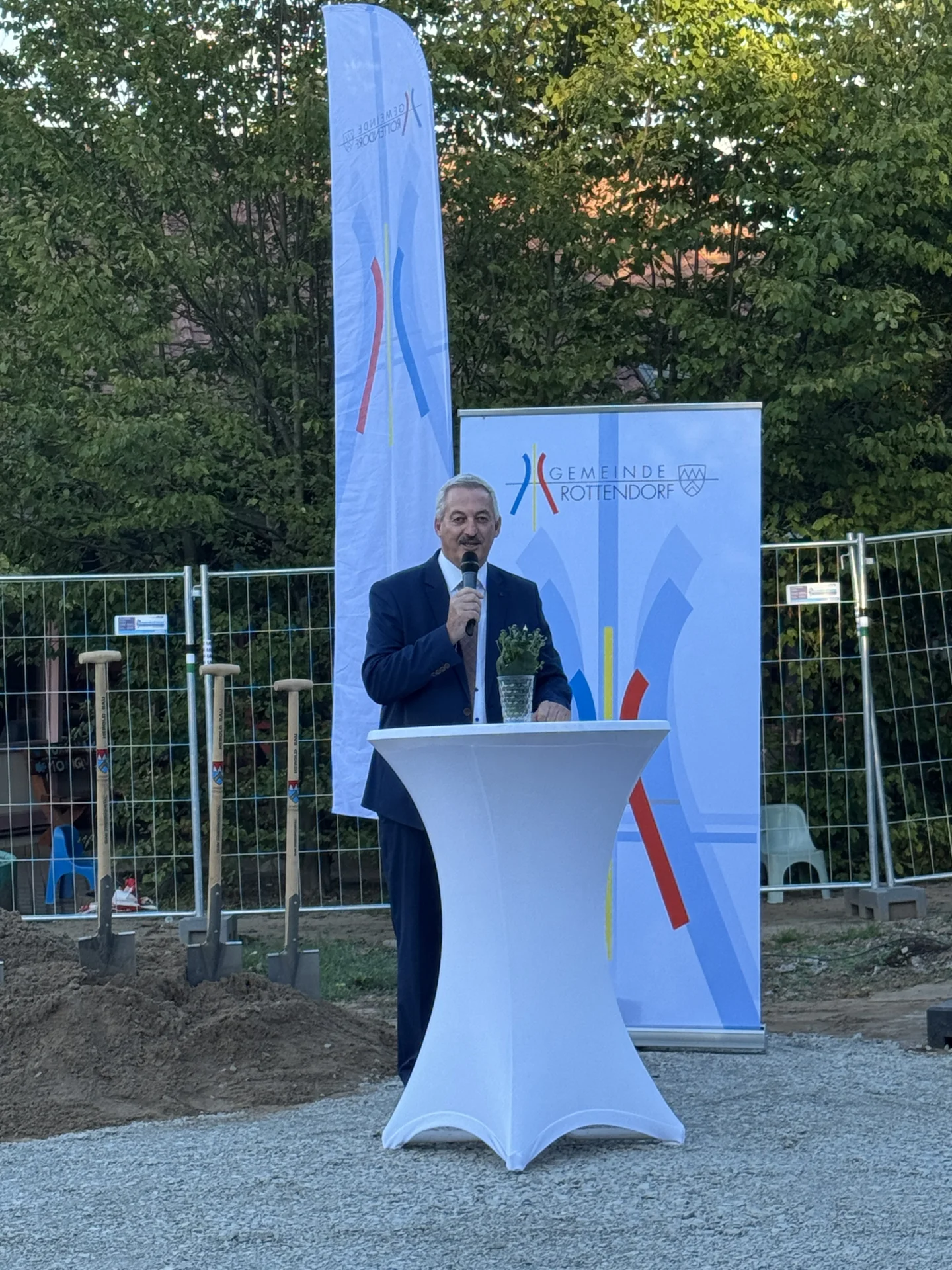 Foto der Galerie: Spatenstich Erweiterung Kindergarten Am Bremig