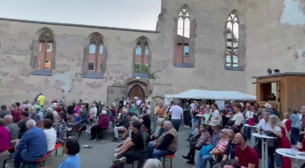 Bild: Gut besucht und sogar das Wetter spielte mit!