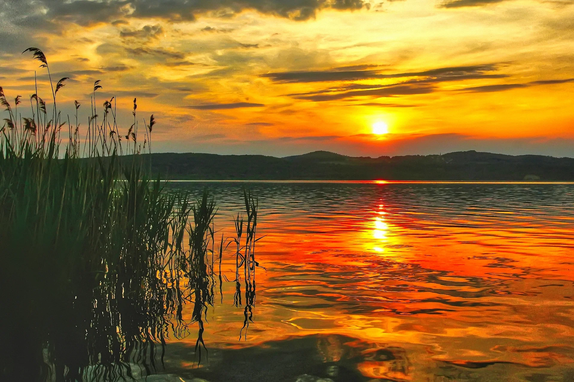 Bild: Platz 2, Abends am Berzdorfer See von Rainer Kasimier