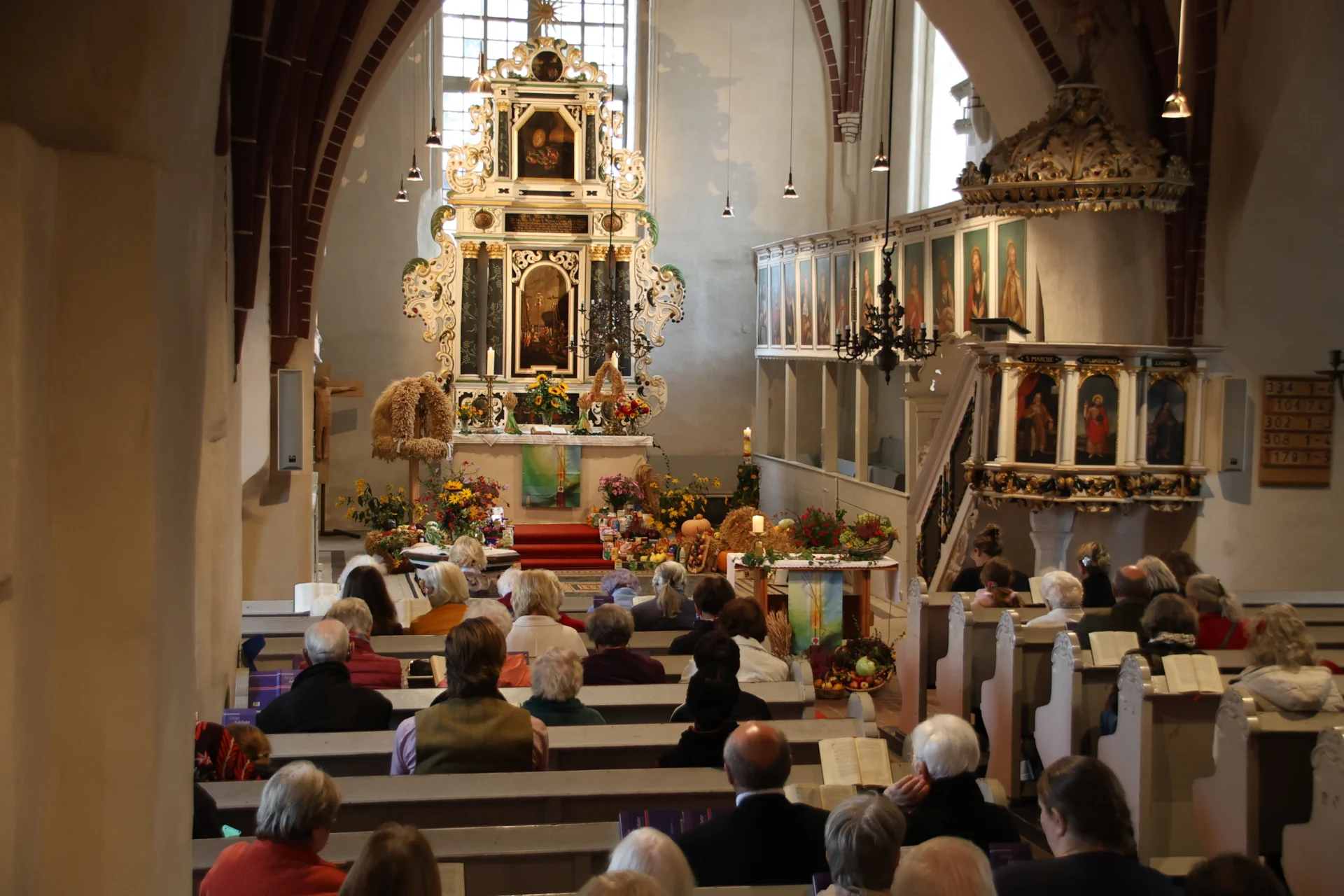 Kremmen am 04.10.2026  (Bild vergr&ouml;&szlig;ern)