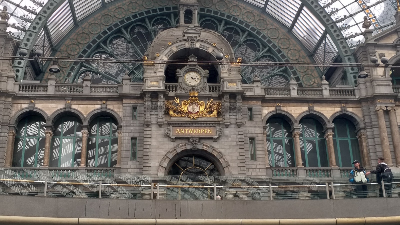 Bahnhof Antwerpen August 2023