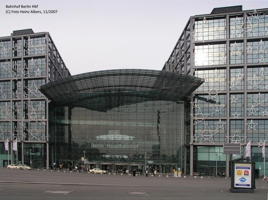 Bahnhof Berlin Hbf 2007