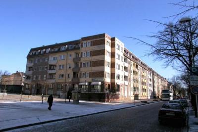 Bahnstraße 54