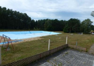 ehemaliges Waldbad (verbrauchte Becken)