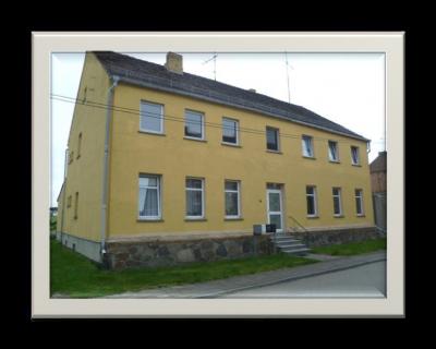 Mehrfamilienhaus in Waltersdorf, Dorfstr. 16
