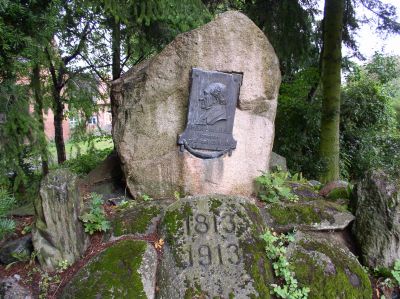 Vorschaubild Gedenkstätte zu Ehren des Freiherrn von Stein in Nebelin