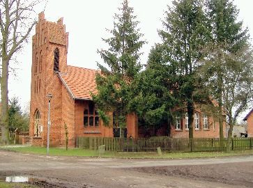 Kirche und Schulhaus Seetz