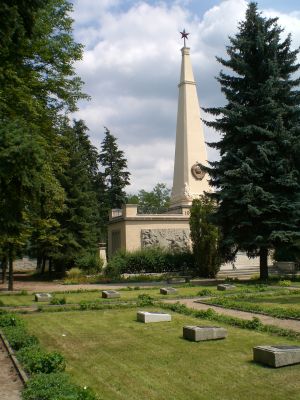 Vorschaubild Russischer Ehrenfriedhof Baruth/Mark