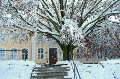 Grundschule Hilbersdorf im Winter 2013