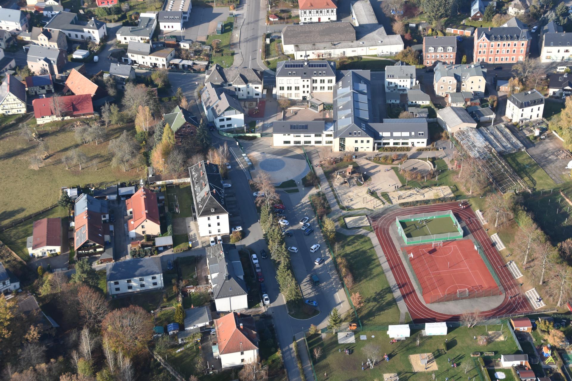 Schulsportanlage am Kinder und Schulzentrum mit Außensportanlage Vielau
