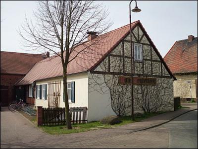 Dorfgemeinschaftshaus 