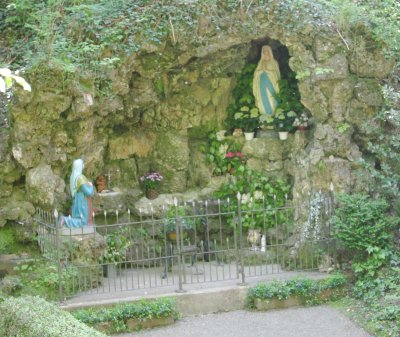 Vorschaubild Lourdes-Grotte Großschönach