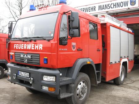 TLF der Feuerwehr Manschnow