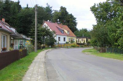 Dorfstraße nach Porep