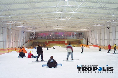 Vorschaubild Snowtropolis - Indoor-Skihalle